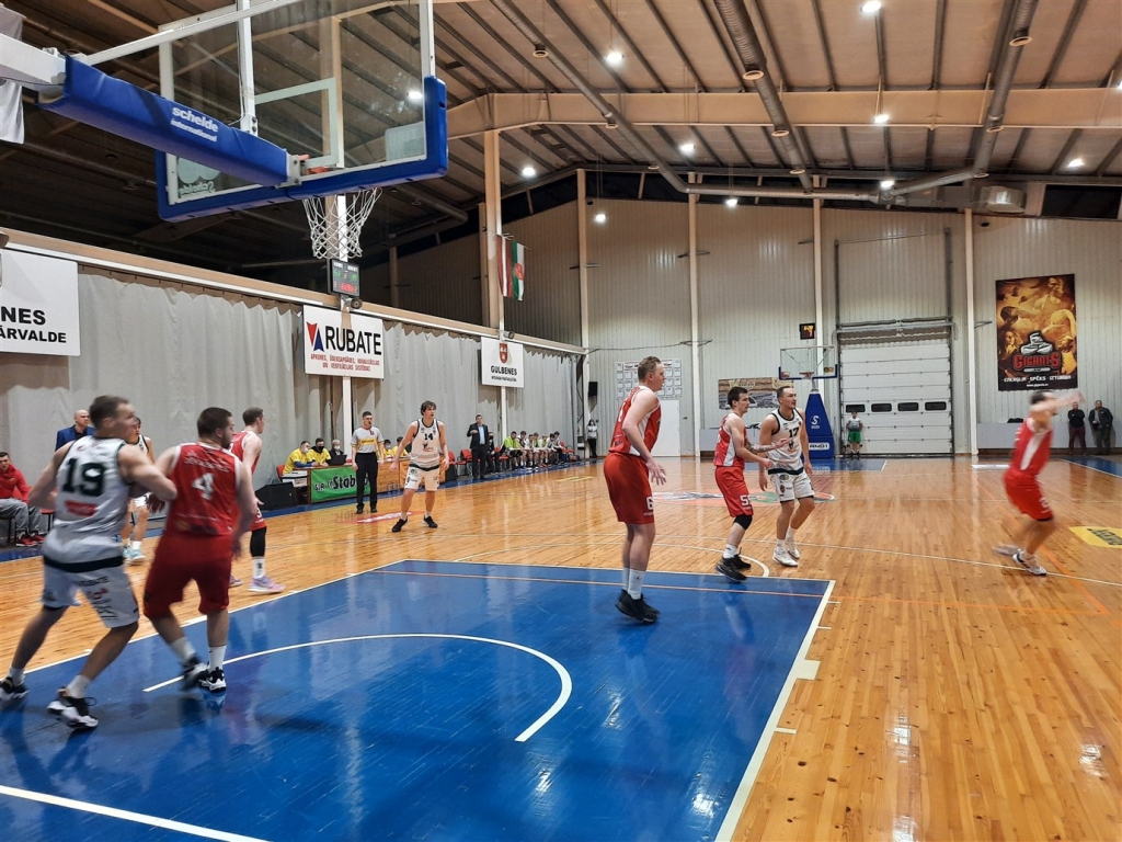 FOTO: “Ramirent” Nacionālajā basketbola līgā “Gulbenes Buki/BJSS” savās mājās tikās ar BK “Jēkabpils” un svinēja uzvaru 86:74.